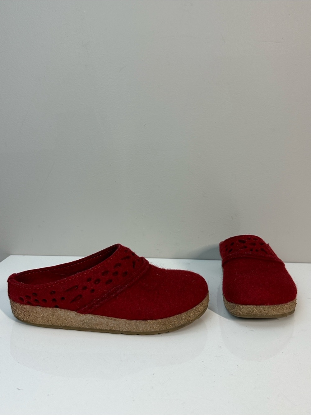 Haflinger GZ Lacey Wool Clogs Paprika Size 37(6)